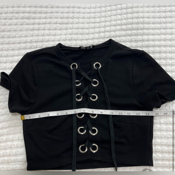 Fashion Nova Laced Up Set - Picture 11 of 14